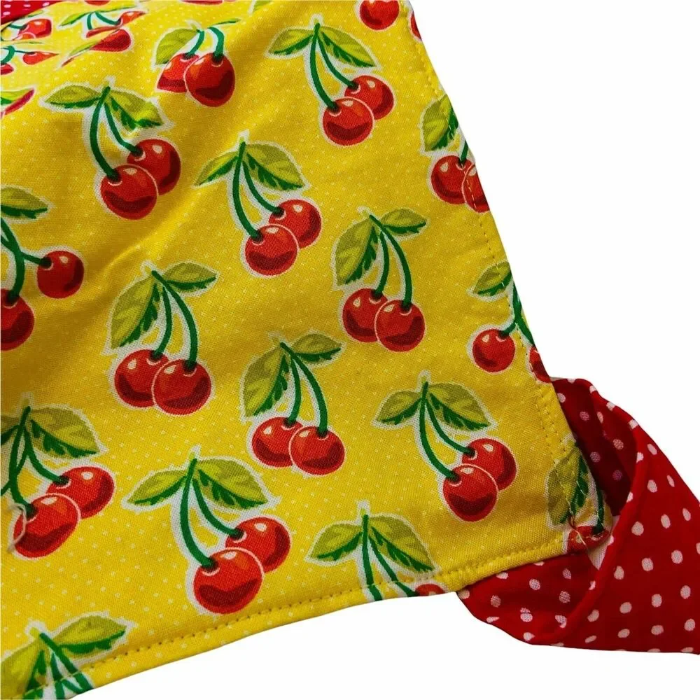 4260 Square Caserole quilted Cherries carrier 12